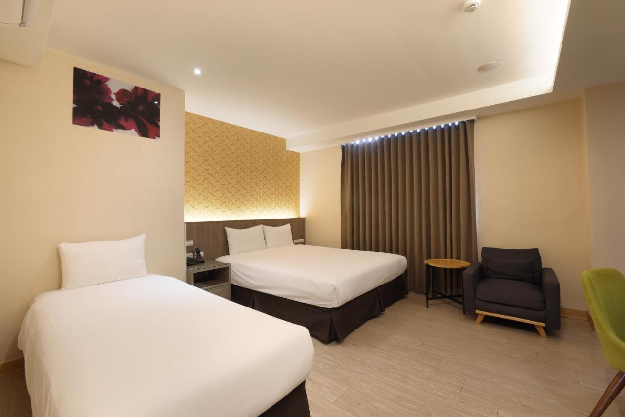 เอฟ โฮเต็ล หัวเหลียน จงเซียว Hotel เมืองฮวาเหลียน ภายนอก รูปภาพ